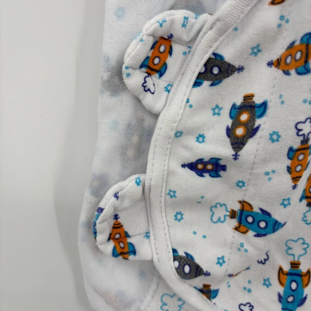 SwaddleMe Adjustable Swaddle Wrap Kids Large White Rocket Ship Space Print Sleep